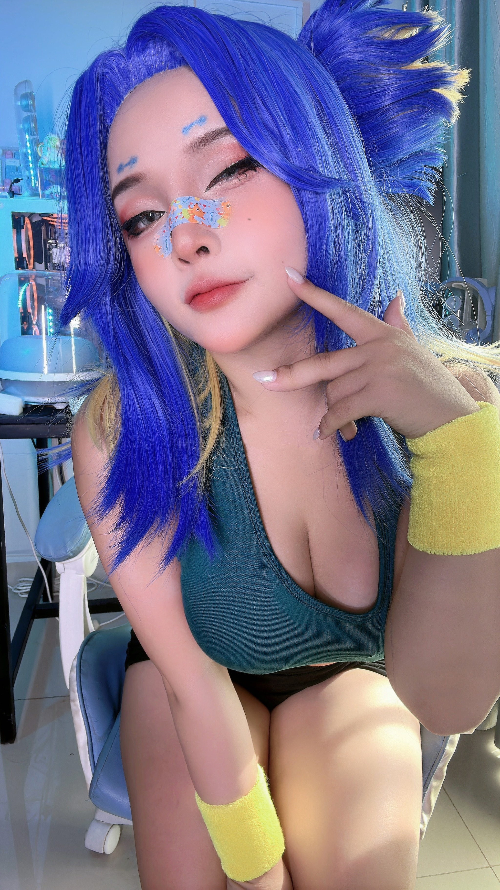 图片[1]-Sayo Momo – NO.037 Neon Valorant Body Oil [51P]-XikXak